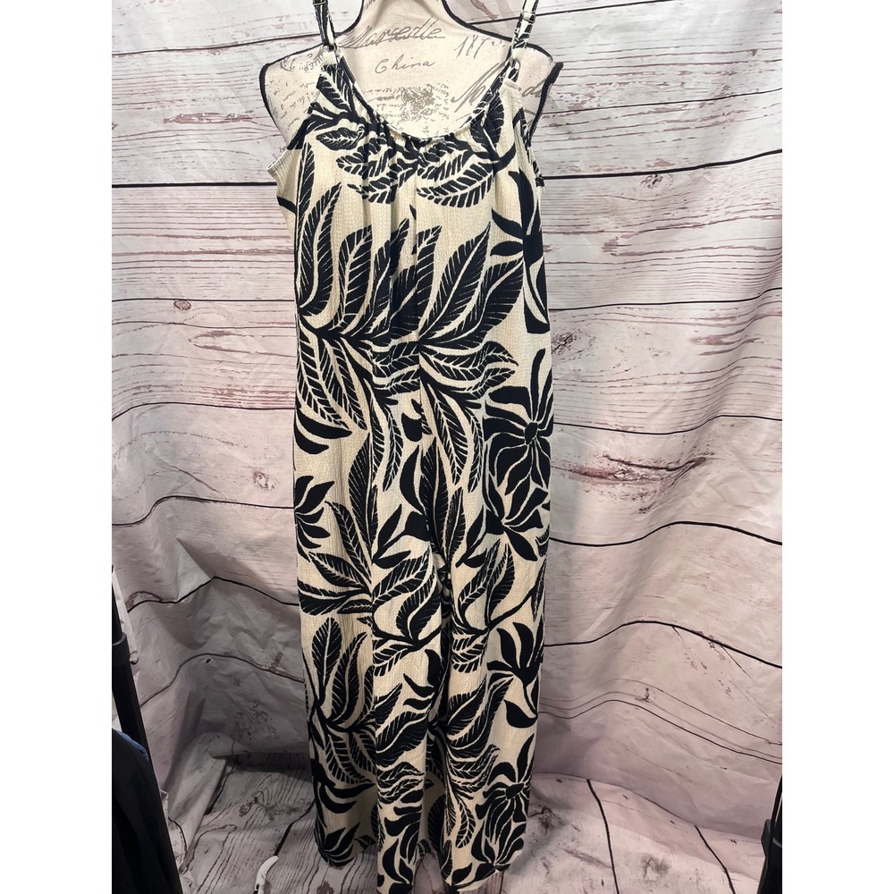 Maurices NWT Women Large Black Cream Tropical Leaf Print Wide Leg Jumpsuit